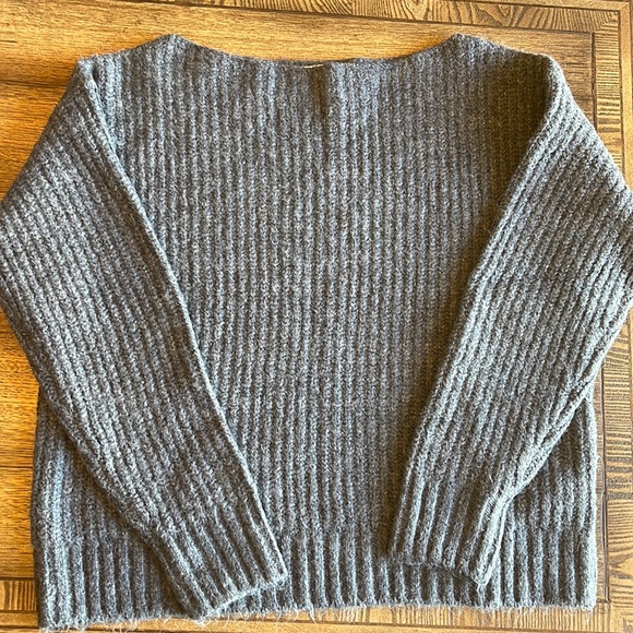 Old Navy Sweaters - Old Navy gray boat neck sweater Medium